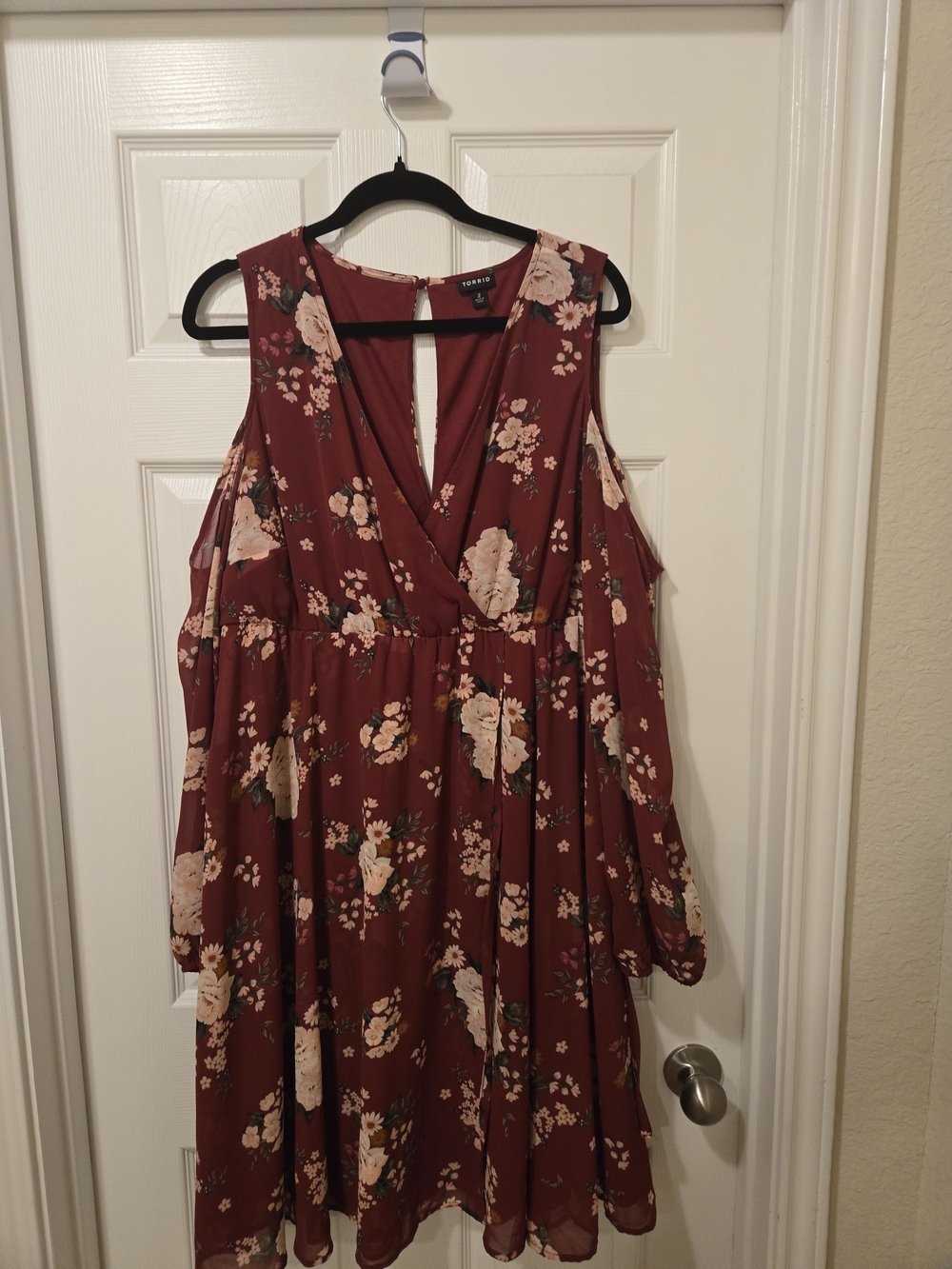 torrid Burgundy Floral Cold-Shoulder Midi Dress